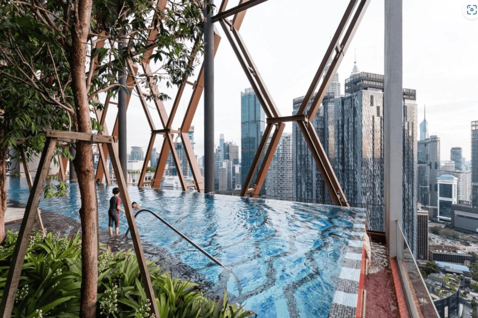 Scarletz Suites Klcc Kuala Lumpur Exterior photo