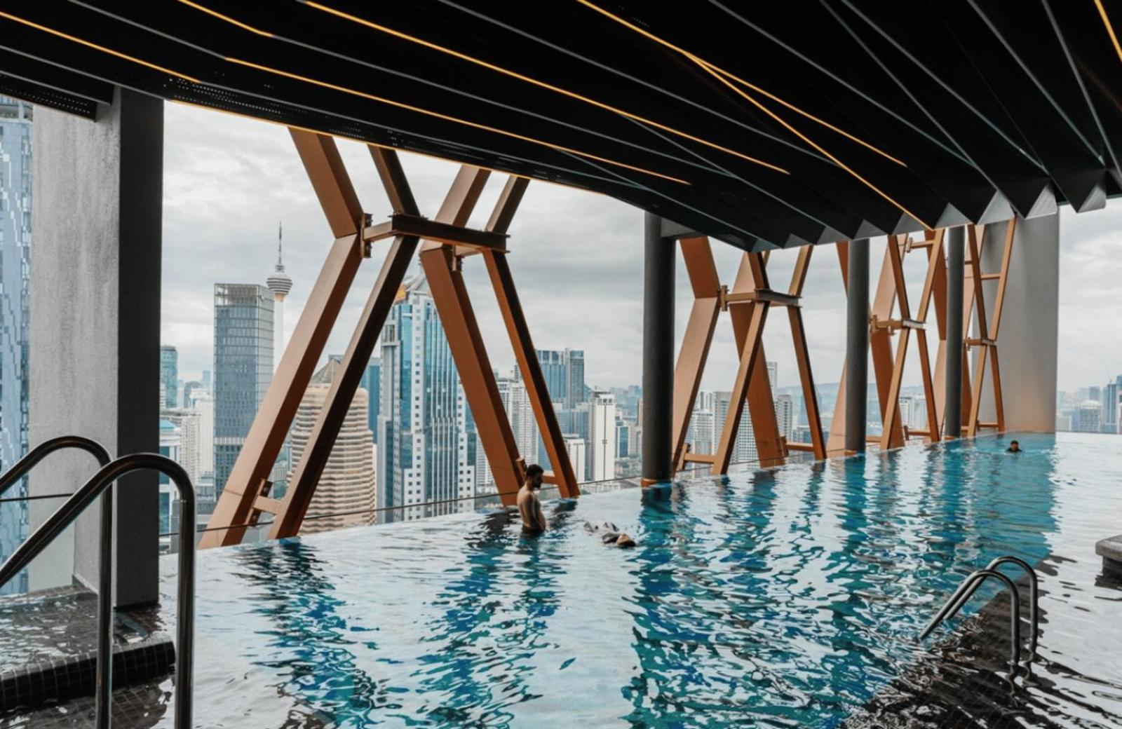 Scarletz Suites Klcc Kuala Lumpur Exterior photo